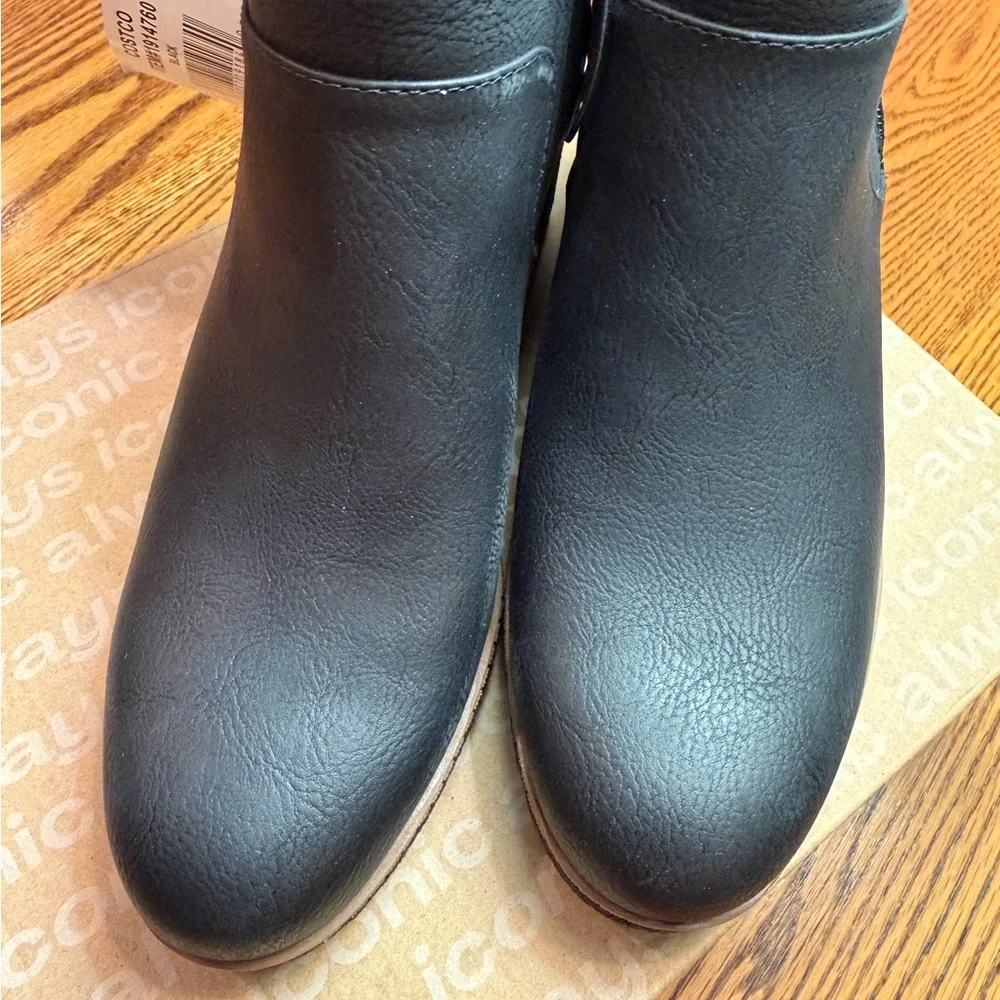 Dr.‎ Scholl's Black Wedge Ankle Boots Ladies Size 7.5 NEW